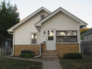 1428 Hazel Street N, Saint Paul, MN 55119