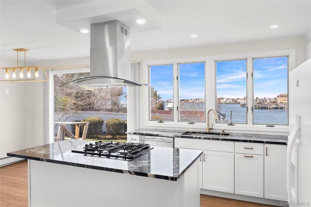 3146 Lee Place, Bellmore, NY 11710