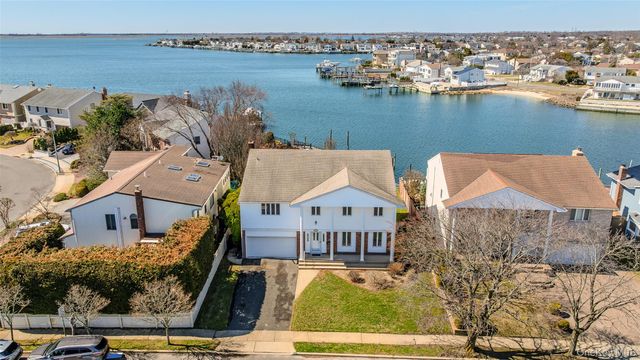 3146 Lee Place, Bellmore, NY 11710