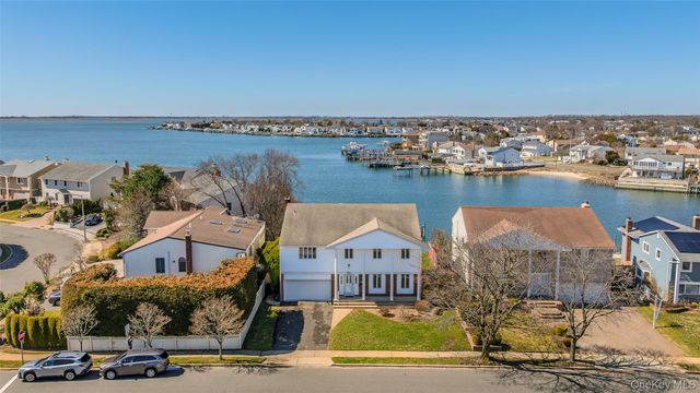 3146 Lee Place, Bellmore, NY 11710