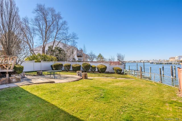 3146 Lee Place, Bellmore, NY 11710