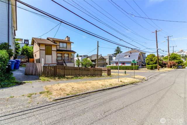 1601 E Alder Street, Seattle, WA 98122