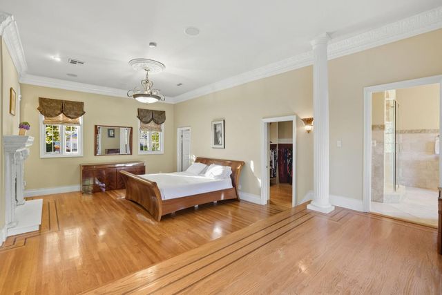 1335 38th St, Sacramento, CA 95816