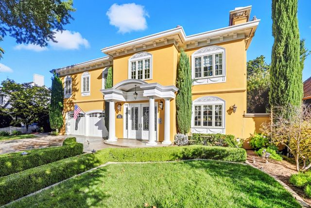 1335 38th St, Sacramento, CA 95816