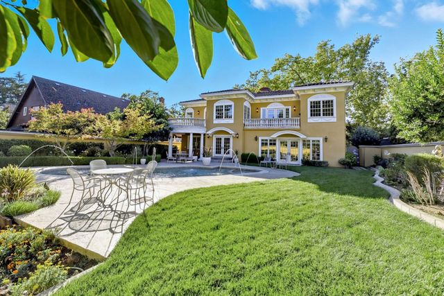 1335 38th St, Sacramento, CA 95816