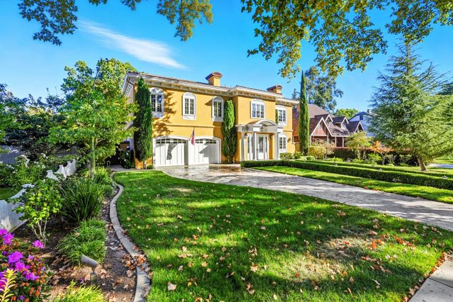 1335 38th St, Sacramento, CA 95816