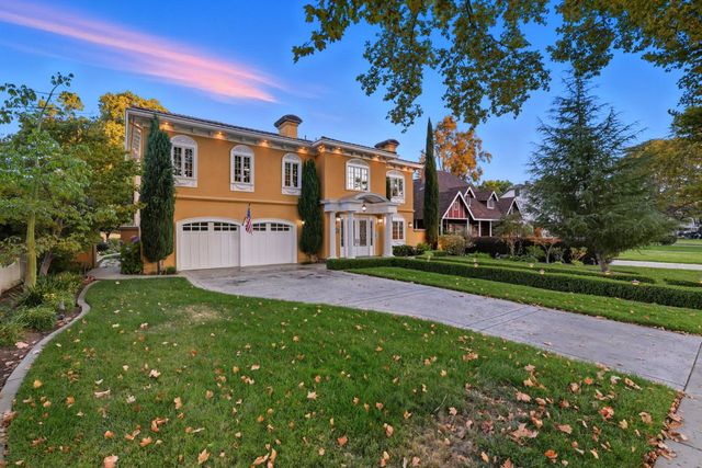 1335 38th St, Sacramento, CA 95816