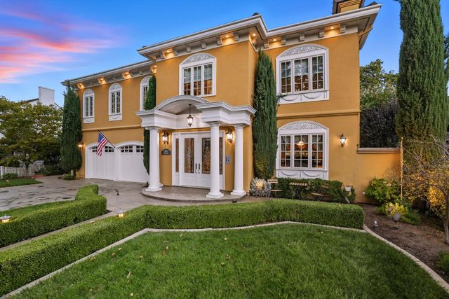 1335 38th St, Sacramento, CA 95816