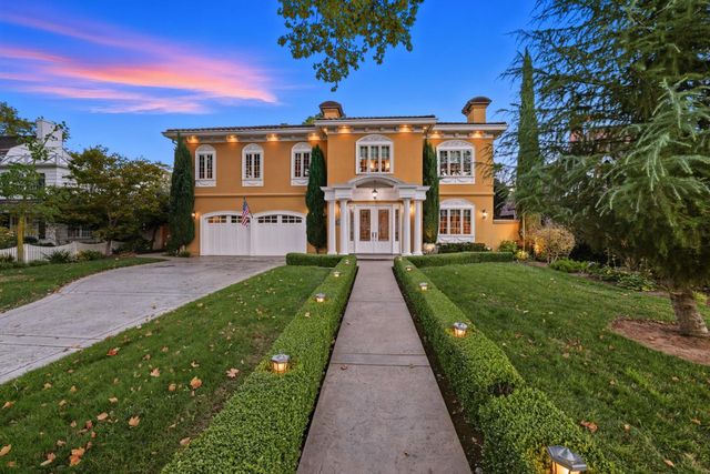 1335 38th St, Sacramento, CA 95816