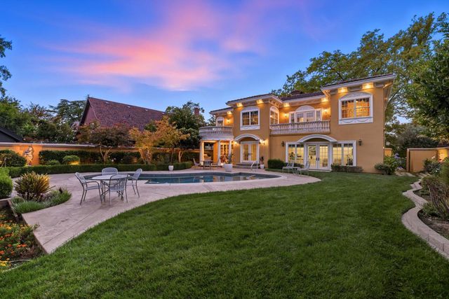 1335 38th St, Sacramento, CA 95816