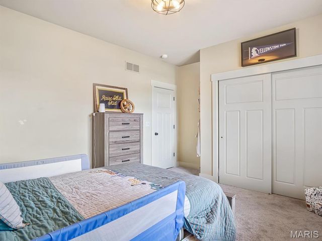 301 McClelland Drive, Troy, IL 62294