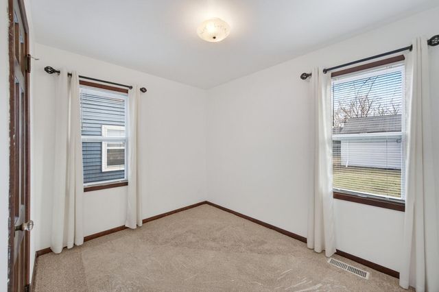 3137 Florida Avenue S, Saint Louis Park, MN 55426