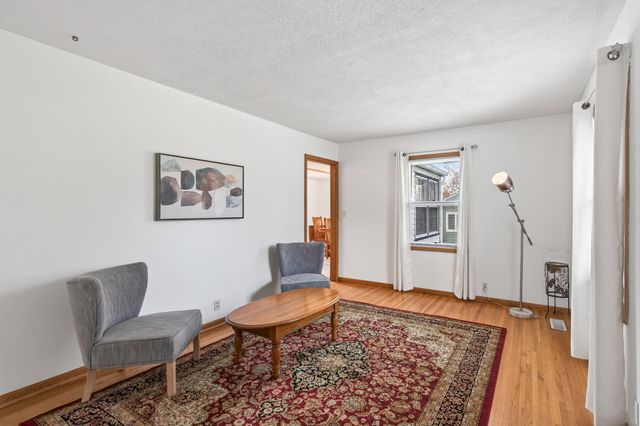 3137 Florida Avenue S, Saint Louis Park, MN 55426