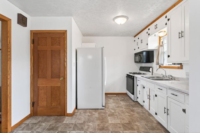 3137 Florida Avenue S, Saint Louis Park, MN 55426