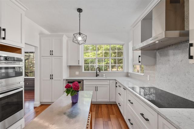 1123 NW 58TH TERRACE, Gainesville, FL 32605