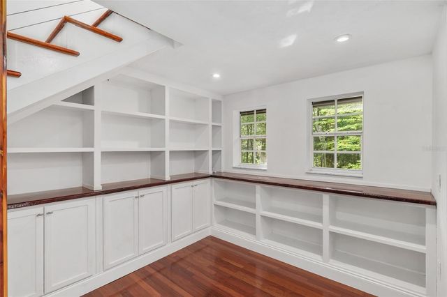 1123 NW 58TH TERRACE, Gainesville, FL 32605