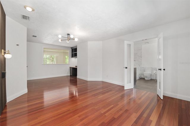 1123 NW 58TH TERRACE, Gainesville, FL 32605