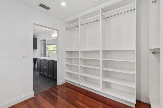 1123 NW 58TH TERRACE, Gainesville, FL 32605