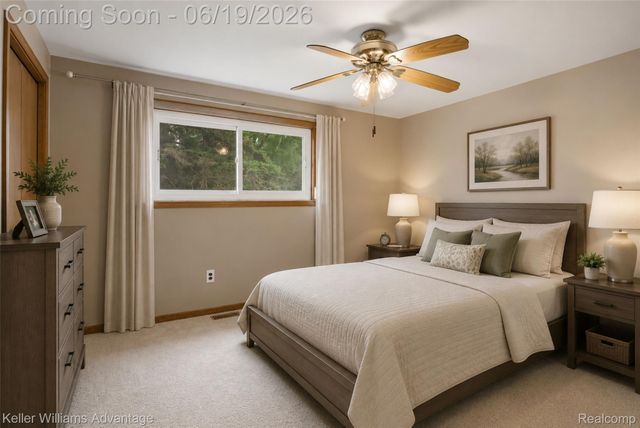 35729 Duke Drive, Sterling Heights, MI 48310