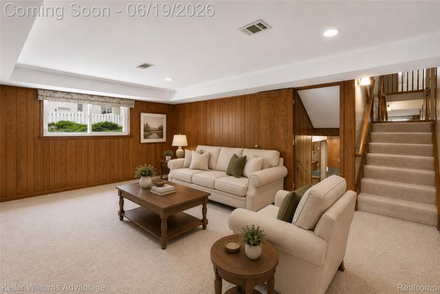 35729 Duke Drive, Sterling Heights, MI 48310