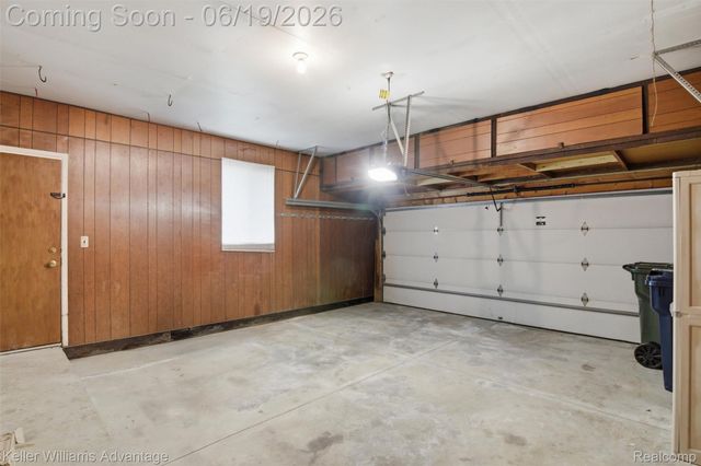35729 Duke Drive, Sterling Heights, MI 48310