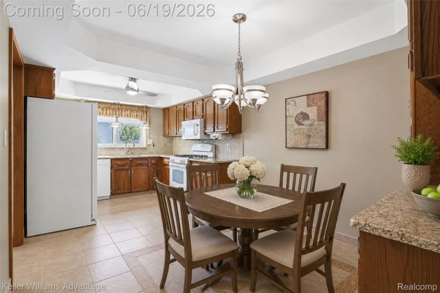 35729 Duke Drive, Sterling Heights, MI 48310
