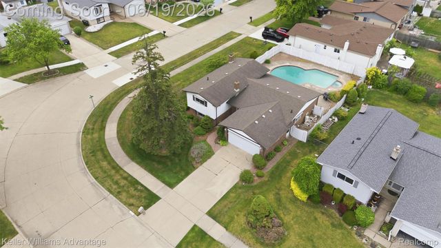 35729 Duke Drive, Sterling Heights, MI 48310