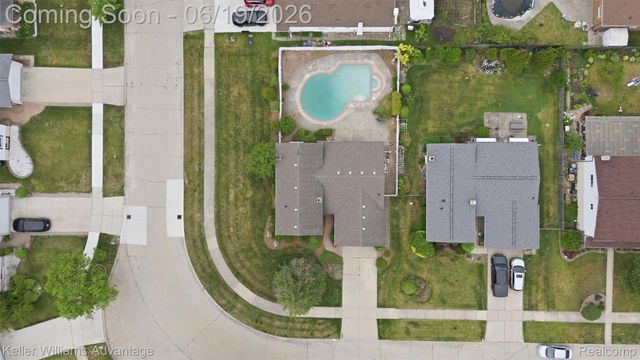 35729 Duke Drive, Sterling Heights, MI 48310