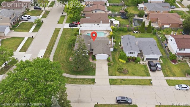 35729 Duke Drive, Sterling Heights, MI 48310