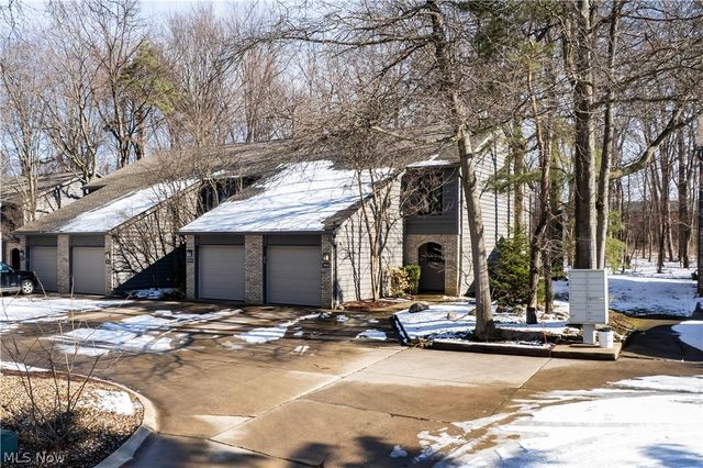 1943 Savannah, Westlake, OH 44145