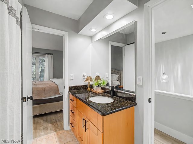 1943 Savannah, Westlake, OH 44145