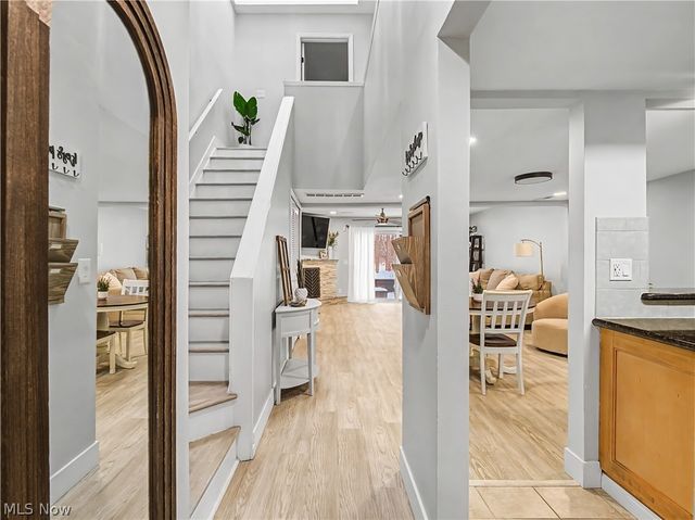 1943 Savannah, Westlake, OH 44145