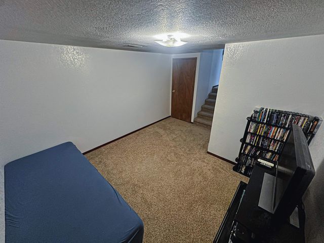 2115 S EVERGREEN Rd, Veradale, WA 99037