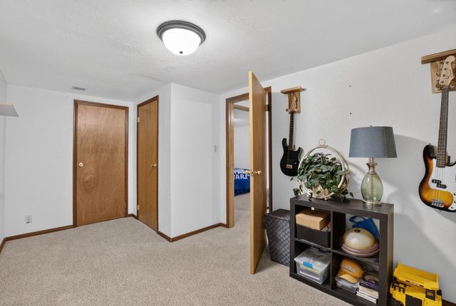 2115 S EVERGREEN Rd, Veradale, WA 99037