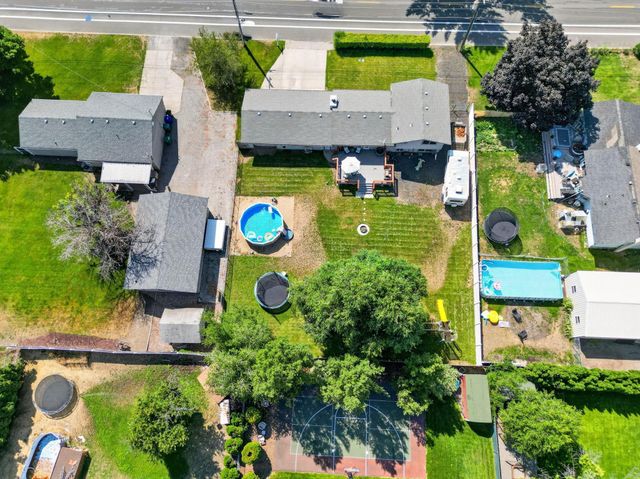 2115 S EVERGREEN Rd, Veradale, WA 99037