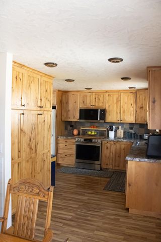 2115 S EVERGREEN Rd, Veradale, WA 99037