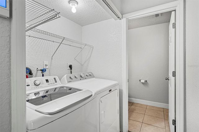 4586 PHEASANT RUN DRIVE 6B, Orlando, FL 32808