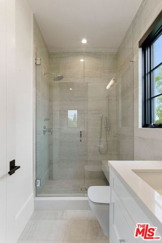 5041 Noeline Avenue, Encino (los Angeles), CA 91436