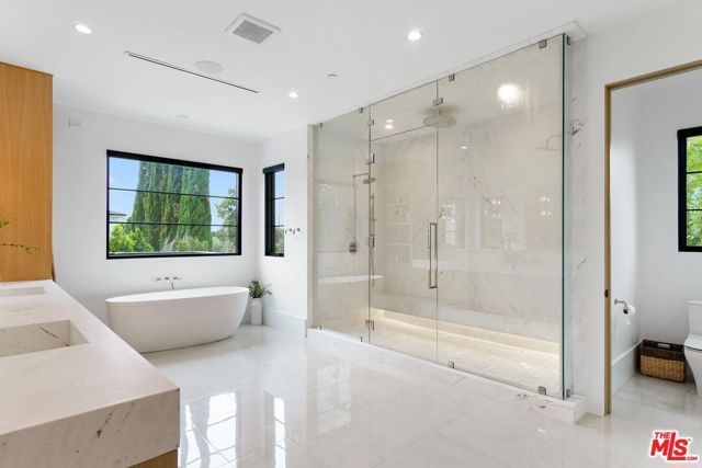 5041 Noeline Avenue, Encino (los Angeles), CA 91436