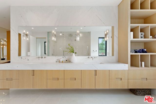 5041 Noeline Avenue, Encino (los Angeles), CA 91436