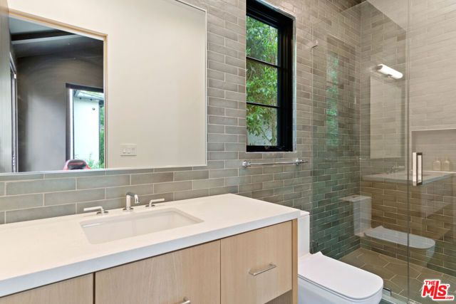 5041 Noeline Avenue, Encino (los Angeles), CA 91436