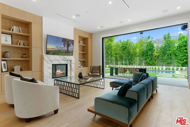 5041 Noeline Avenue, Encino (los Angeles), CA 91436