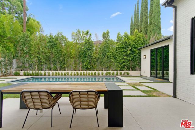 5041 Noeline Avenue, Encino (los Angeles), CA 91436