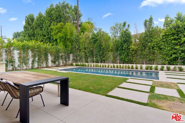 5041 Noeline Avenue, Encino (los Angeles), CA 91436