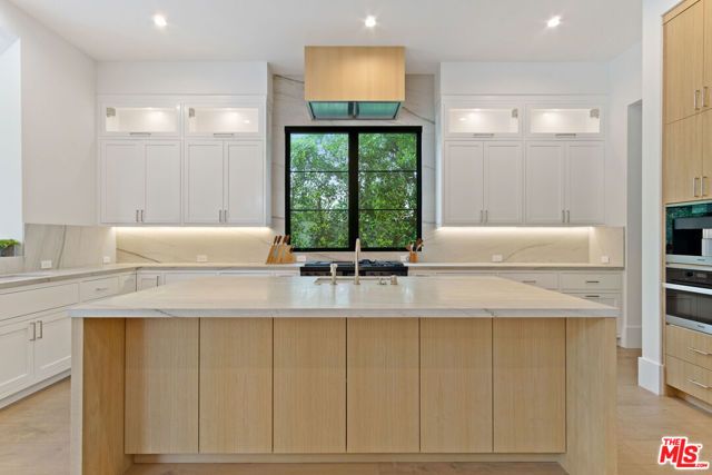 5041 Noeline Avenue, Encino (los Angeles), CA 91436