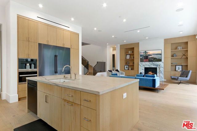 5041 Noeline Avenue, Encino (los Angeles), CA 91436
