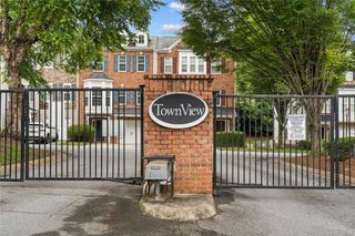 632 Plaza Park Walk SE #632, Kennesaw, GA 30144