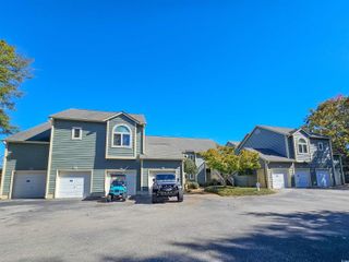 800 Castleford Cir Apt 1H, Myrtle Beach, SC 29572