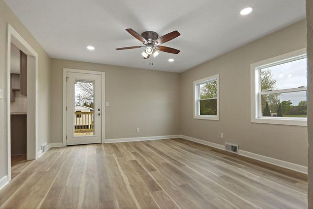1523 22nd AVENUE, Kenosha, WI 53140