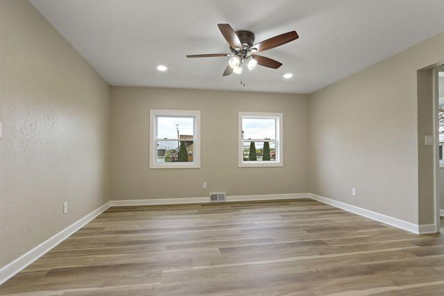 1523 22nd AVENUE, Kenosha, WI 53140